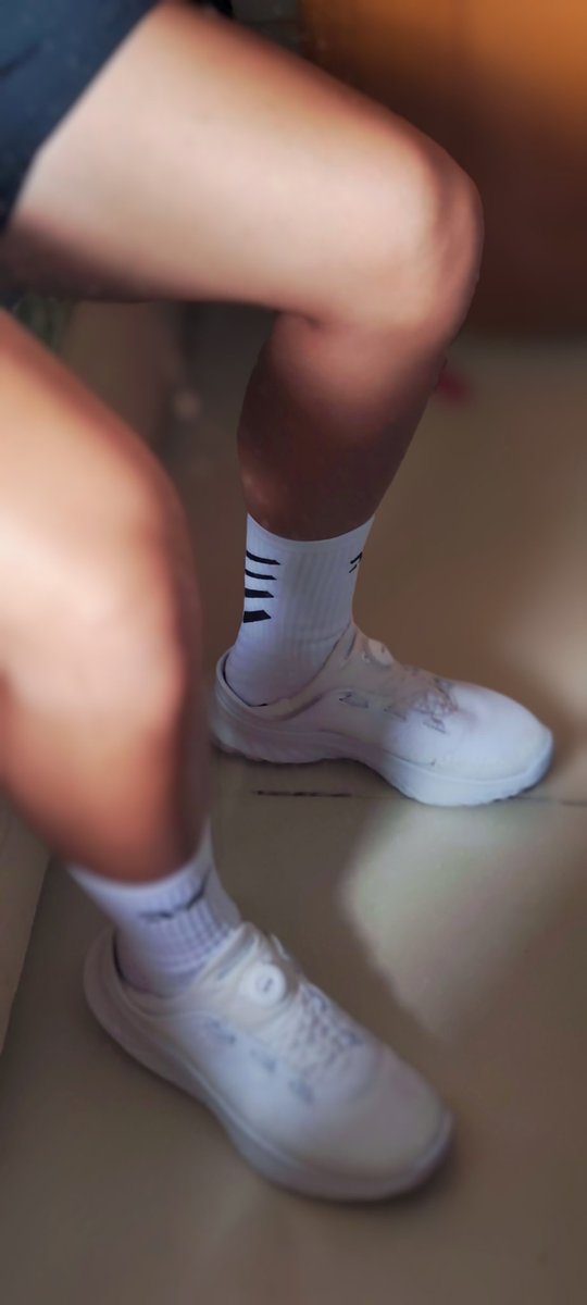 西瓜菠蘿冰 tweet media