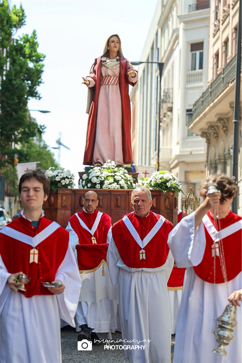 Los sábados son de María.

<a href="/JResucitado/">Cofradía JResucitado</a> 

Foto <a href="/VirCuevas79/">Virginia Cuevas Photographer</a>