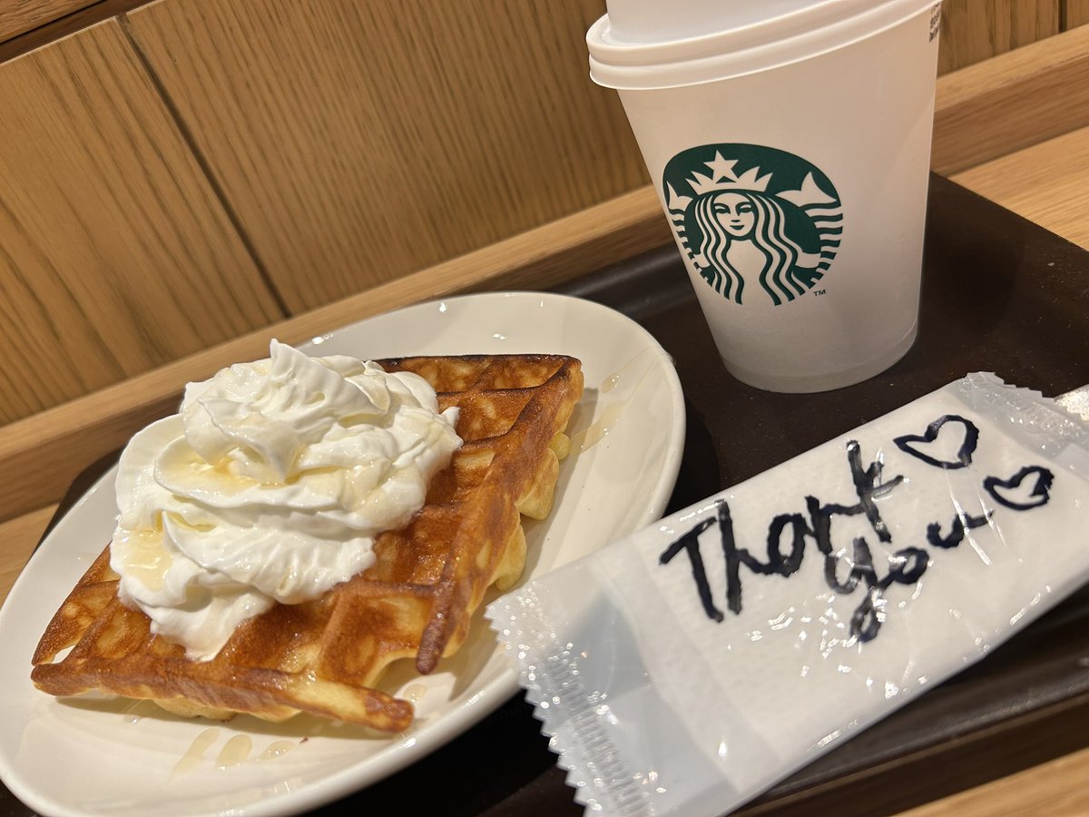aelu_dadada's tweet photo. 久しぶりに池袋！ https://t.co/IwgndrMAnh