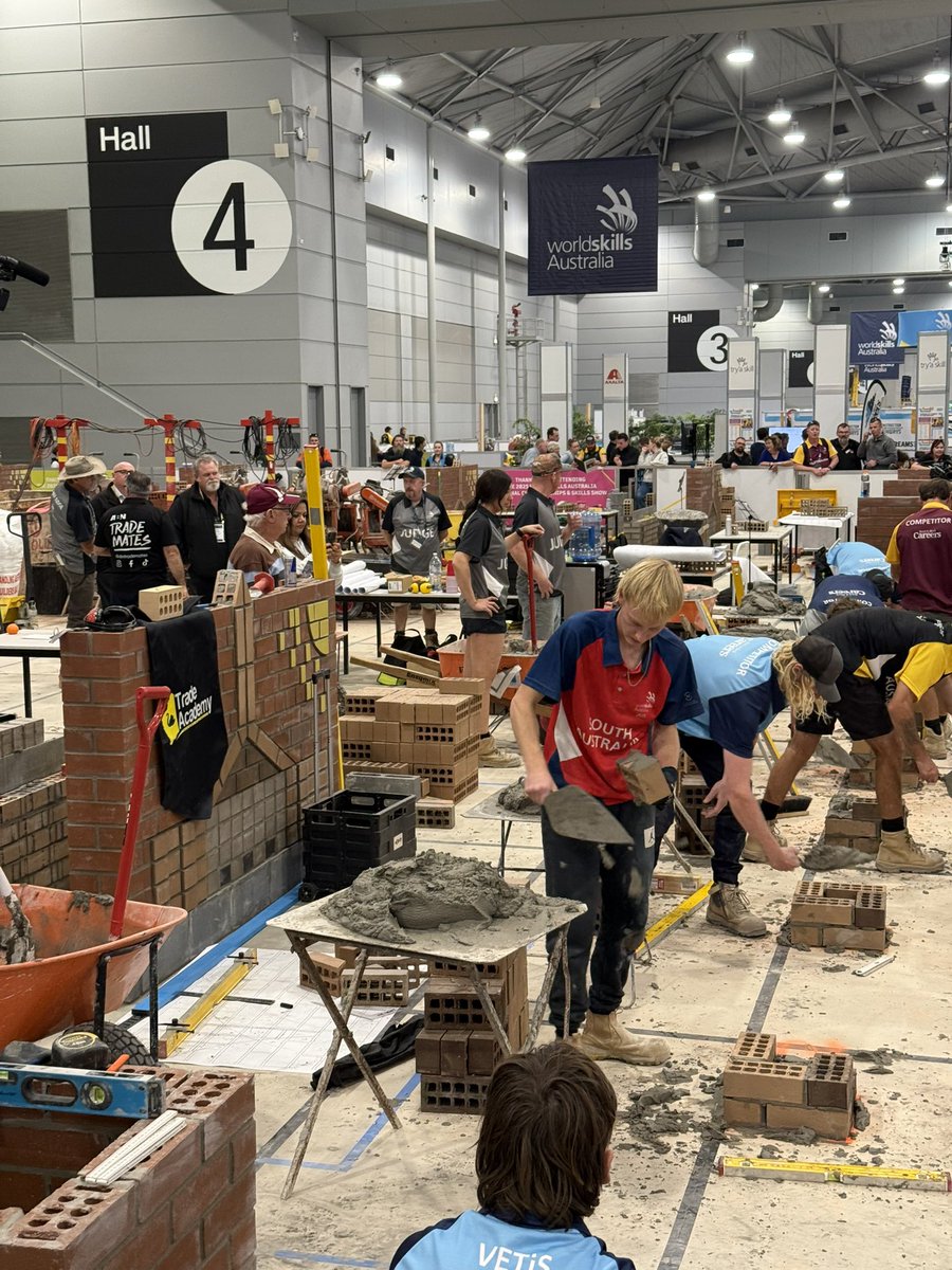 WorldSkills is an incredible opportunity for VET students to showcase their skills mastery. 

I’m proud to have returned SA to WorldSkills.

And we have 55 SA students competing in Brisbane this week at the national competition. 

I got to see some of them in action. 

Proud of