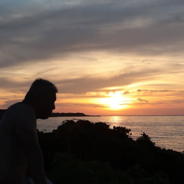 NatureSauna's tweet photo. 7/12(土)
鳴り石の浜サウナにて夕日が海に沈む様子をみながらサウナを楽しんで頂けます🥺🌇
ご予約方法については改めてお伝えしますのでお待ち下さいませ😊 https://t.co/sSpEPZBVTz
