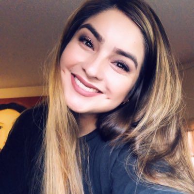 blink1448's tweet photo. Has anyone have nudes of this beauty let me know #elko https://t.co/w1Mg8iTKTn