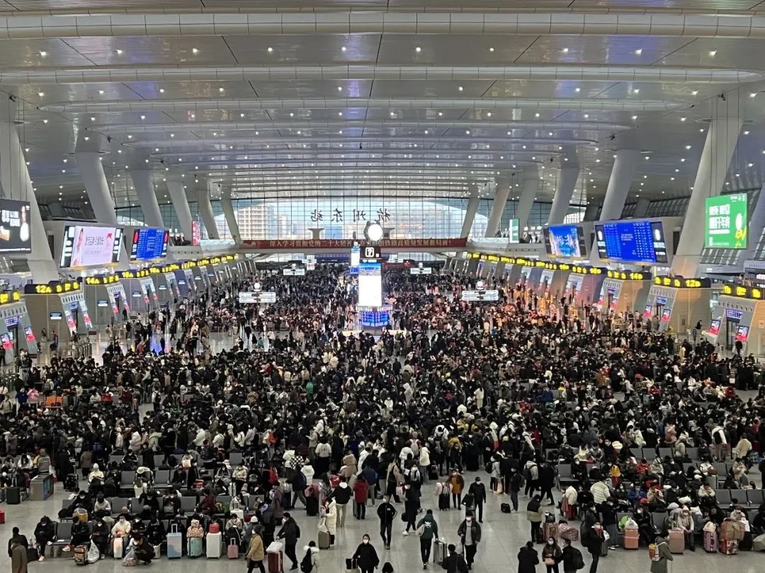 When you haven’t been in a Chinese railway station for a while, Shanghai Hongqiao feels massive.  But then. Hangzhou East Station enters the conversation…

Image 1, poster to the rear says: Forge ahead on the new journey of reform; strive to contribute to railway modernisation
