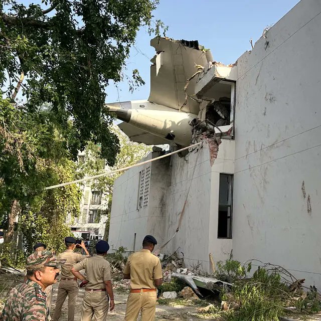 TheProjectUnity's tweet photo. The Air India plane crash was awful, of course it was awful, but it also provided more evidence that the official 9/11 story is complete and utter bullshit. https://t.co/HzJKRmyaHy