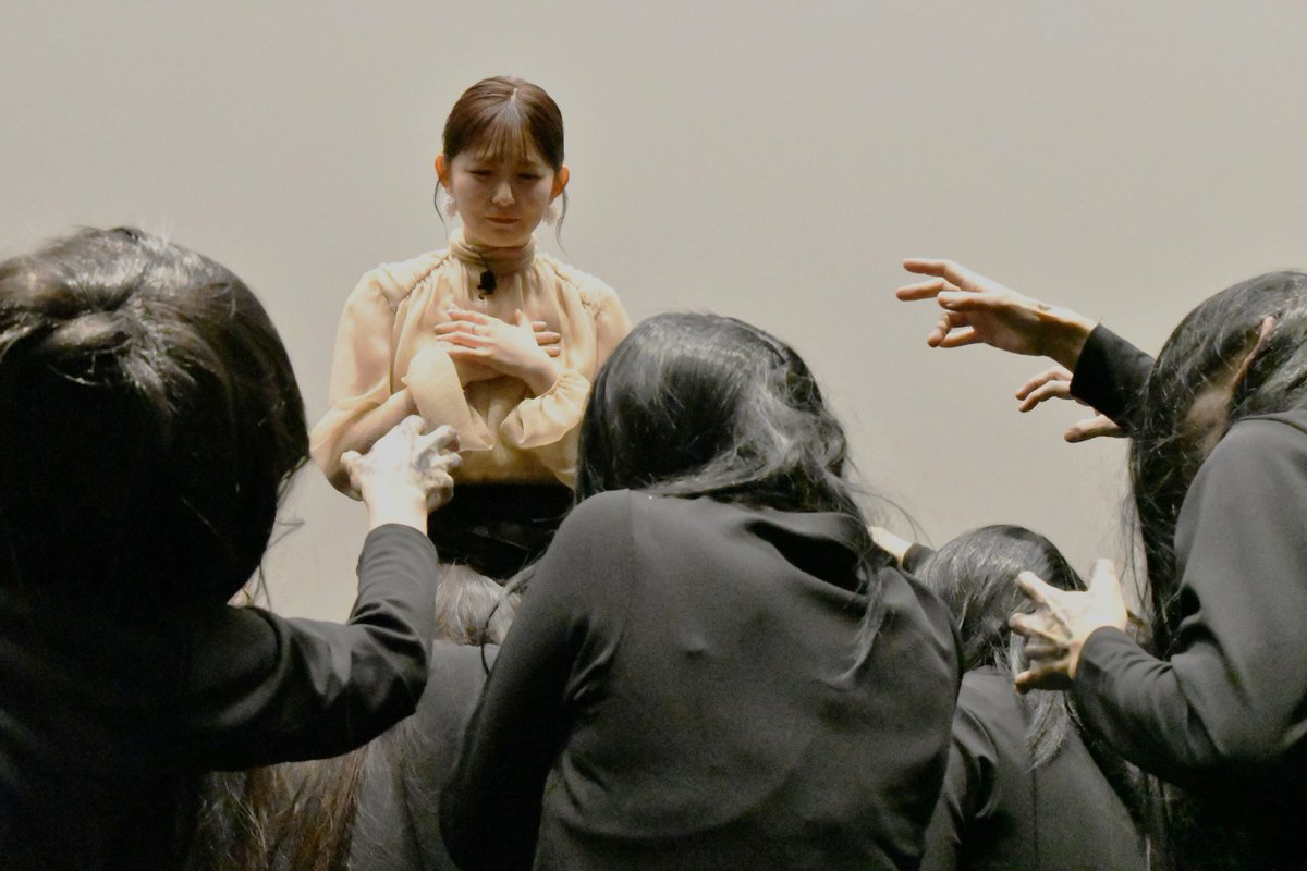 ＼⚠️史上初！？／
👻おばけ屋敷 感覚で楽しめる
"体験型"の 全力無反応上映会 を開催！ 

霊がイベント乱入し
ビビる子ちゃん #久間田琳加 のため
見える子ちゃん #原菜乃華 と #なえなの が撃退！

✅イベントの様子はここから👀
movie-mierukochan.jp/news/info_0614/

#映画見える子ちゃん 大ヒット上映中