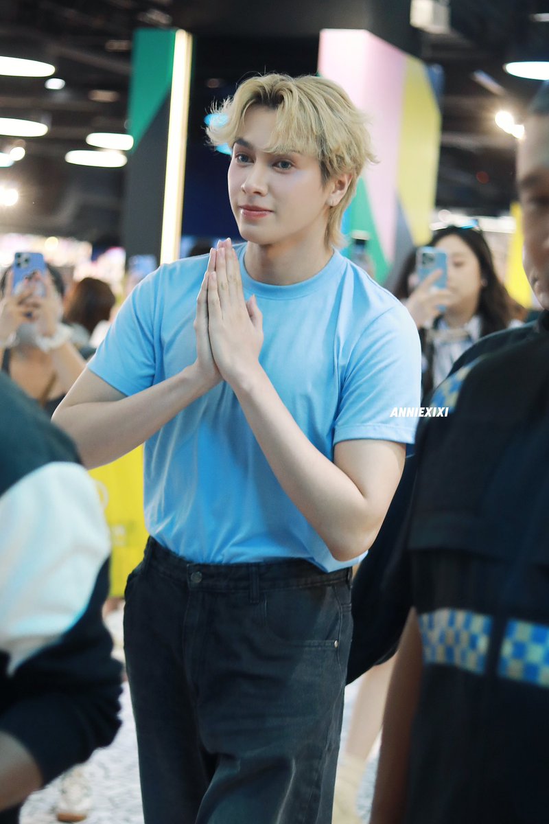 ANNIE_Xixiii's tweet image. 𝟐𝟓𝟎𝟔𝟏𝟒

🩵

SmartBoom Animate Photobook 
✩°｡⋆@smart_csnp #smartcsnp ⋆｡°✩
#ANIMATExSMARTBOOM