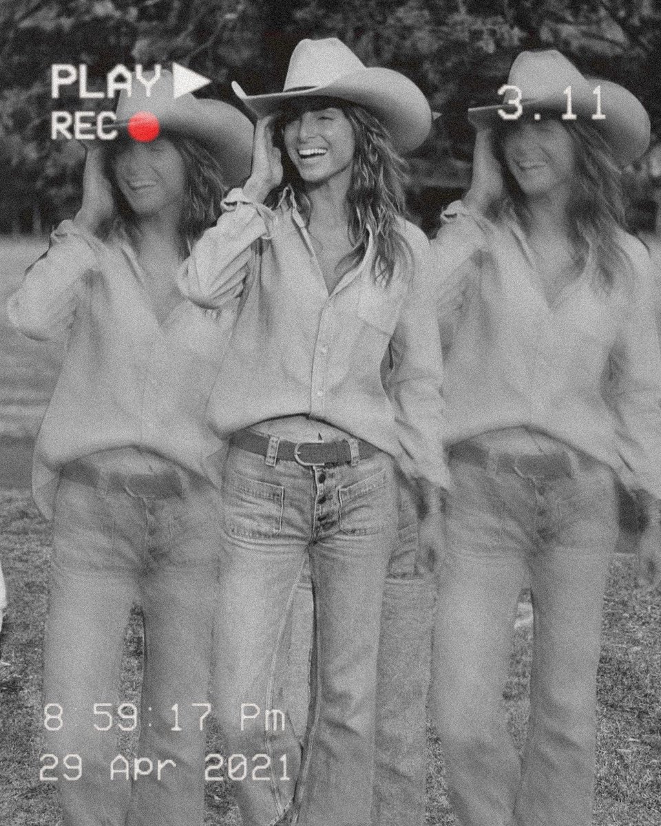 Mi vida no es perfecta pero estoy agradecida por lo que tengo. 

<a href="/Estef_Ahumada/">Estefania Ahumada</a> #TeamEjercitoAhumada