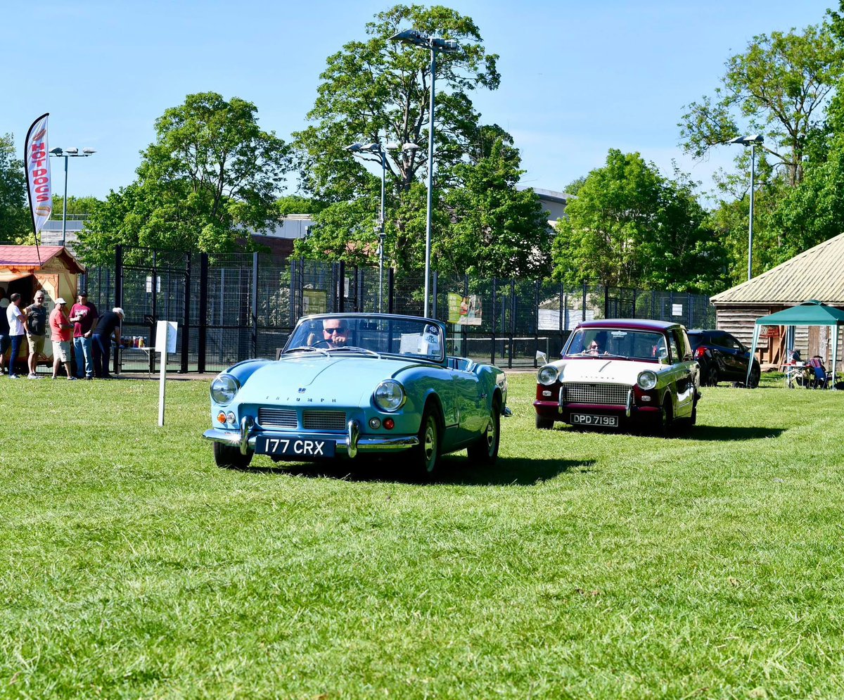 Well, here we are at the weekend …. Weather looking good, have you got any plans ? 
Hope you get out in your Triumph …😎
#TSSC #Triumph #Weekendvibes