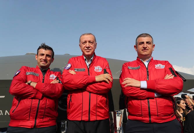 Cihan yıkılsa bu cephe sarsılmaz 🇹🇷