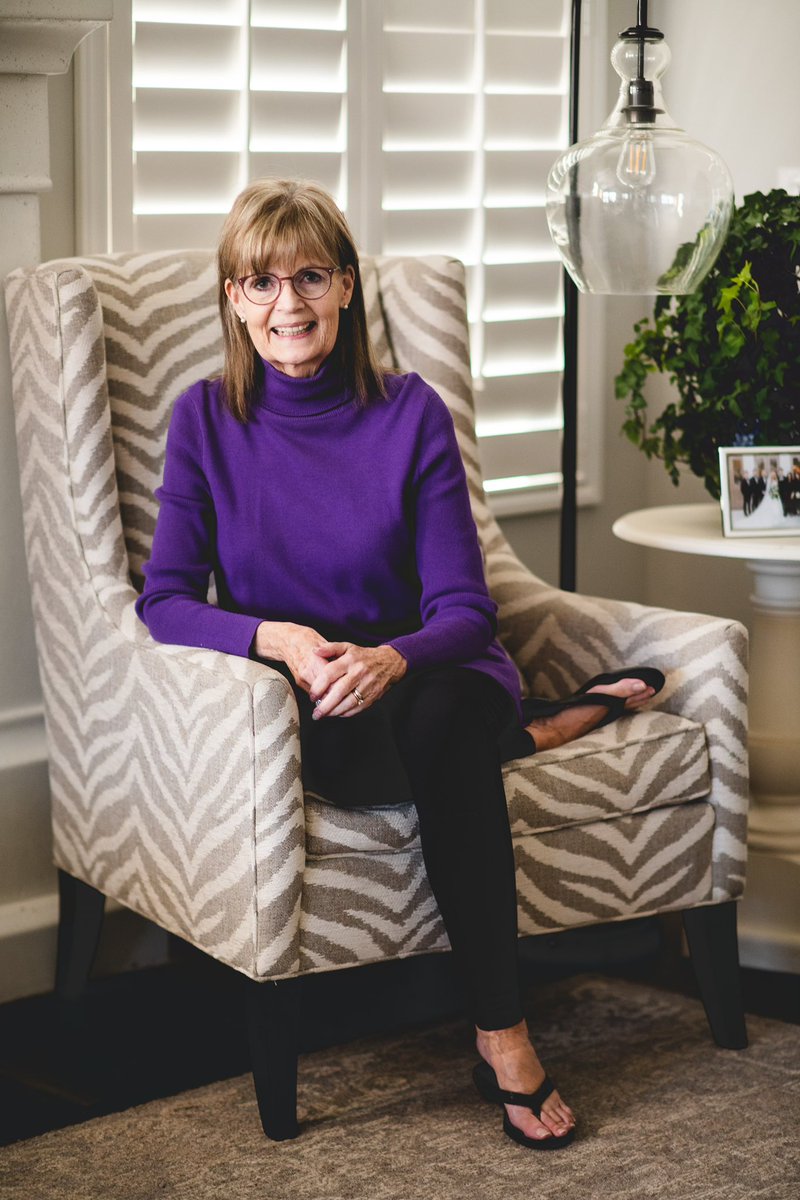 cameronwterry's tweet photo. @VolatilityQ @LordStoppington Thanks Sir.  My sweet mom studied design with Dior and Pucci Paris then dance with Ballet West in the ‘60s but gave it all up for family - raising a nurse, a doctor and a couple Wall Street bankers.  She’s my joy. https://t.co/BIwzqrEnw8