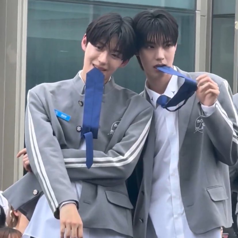 CHUCHUZ?! THEY ARE CRAZY WTF 😭

#BOYS2PLANET #보이즈2플래닛
#CHUEILIYU #최립우 #崔立于
#CHUNGSANGHYEON #정상현