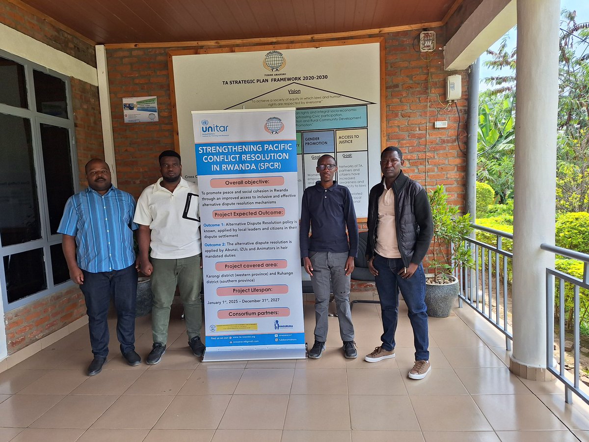sowpeace1's tweet image. On June 13, 2025, TUBIBE AMAHORO was honored to welcome Mr. Antoine Ruboya from @Rwanda_Justice, in charge of ADR, to our HQ in Karongi.
His courtesy visit to our ADR Centre included fruitful discussions on the SPCR project, supported by @UNITAR. #ADR #SPCRproject #Rwanda