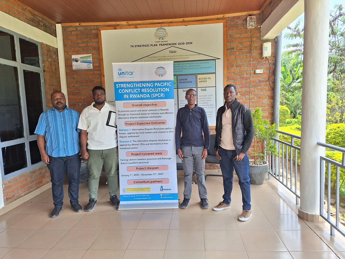 sowpeace1's tweet image. On June 13, 2025, TUBIBE AMAHORO was honored to welcome Mr. Antoine Ruboya from @Rwanda_Justice, in charge of ADR, to our HQ in Karongi.
His courtesy visit to our ADR Centre included fruitful discussions on the SPCR project, supported by @UNITAR. #ADR #SPCRproject #Rwanda