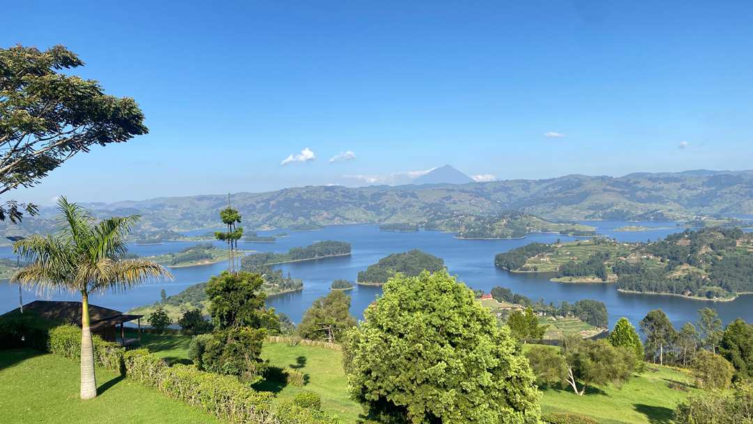 A piece of paradise found in the heart of Uganda where Lake Bunyonyi’s islands dance under the highland sun.  
#ExploreUganda
#visituganda
 #LakeBunyonyi