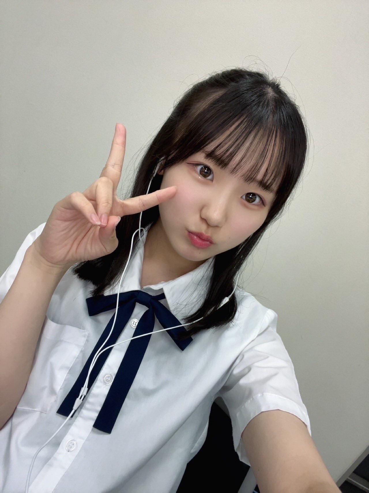 ☆NMB48 2025 April ランダム生写真 宮本杏海 B - メルカリ