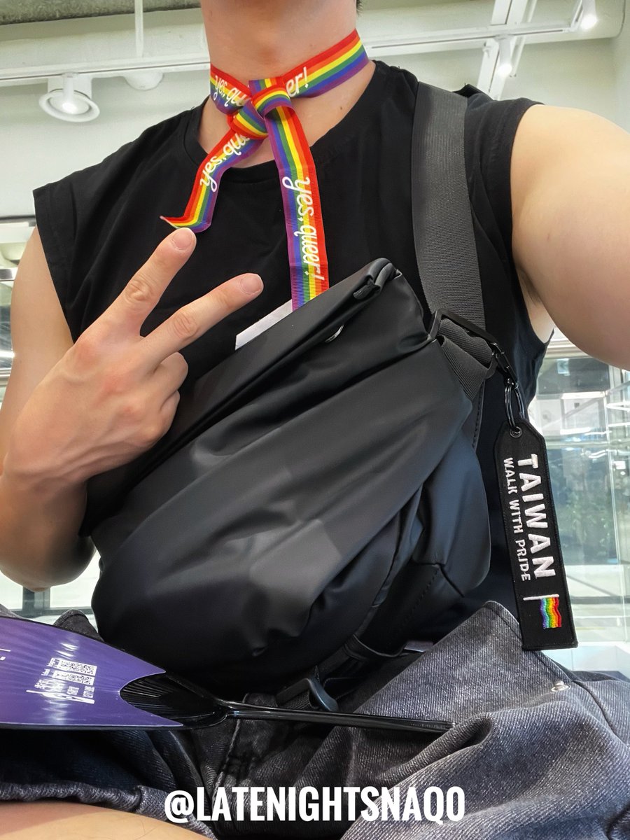 사람 많다 퀴퍼😵‍💫