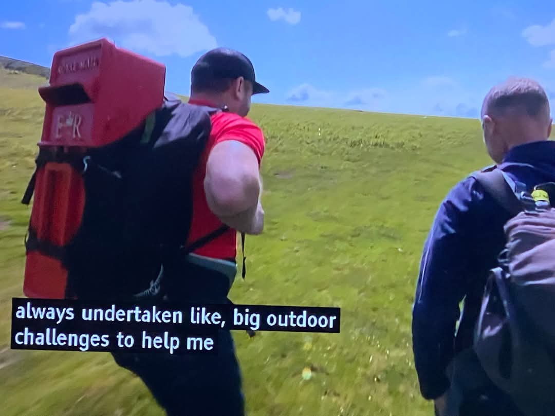 A different one for #PostboxSaturday: Meet Stu Skinner who is carrying a postbox to the top of 15 peaks to help combat loneliness. You can join him, send him a postcard -  or just ask him to send you a postcard. postcardsfrompeaks.com