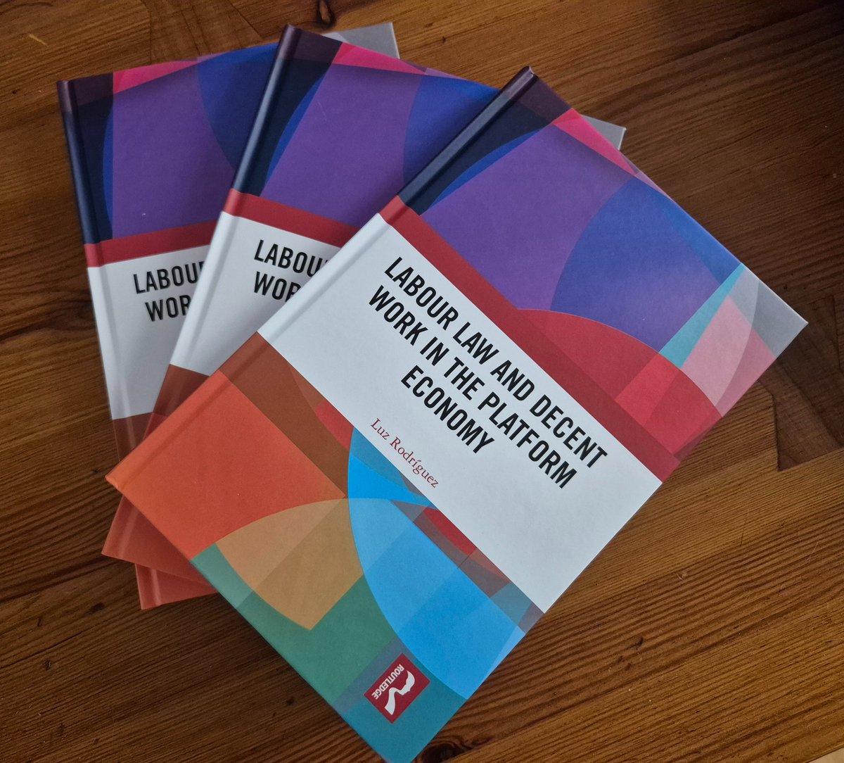rodriguezluz_'s tweet image. What a joy! My book Labour Law and Decent Work in the Platform Economy has arrived. There is a lot of work behind these pages, but I have the satisfaction of having planted ideas that are now in the bills and laws on #work in the #platformeconomy. Many thanks to @routledgebooks