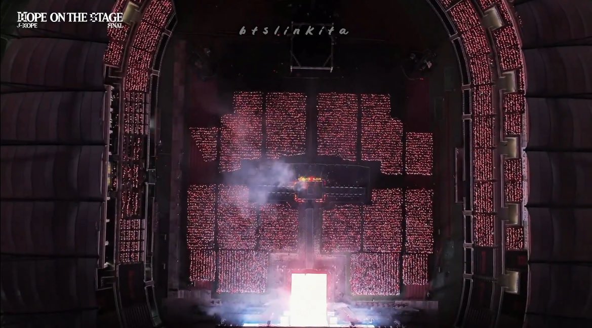 btschartsdailyc's tweet image. Officially Hobi ended his Tour!! 😭💜 We can’t express how much we are proud of Hobi, such an incredible and talented artist ! 💜

THANK YOU J-HOPE
#OurPrideJHOPE
#ForeverThankYouJHOPE
J-HOPE OUR LIGHT ON STAGE
OUR FOREVER ARTIST J-HOPE
J-HOPE OUR BRIGHTEST STAR
J-HOPE OUR FUTURE