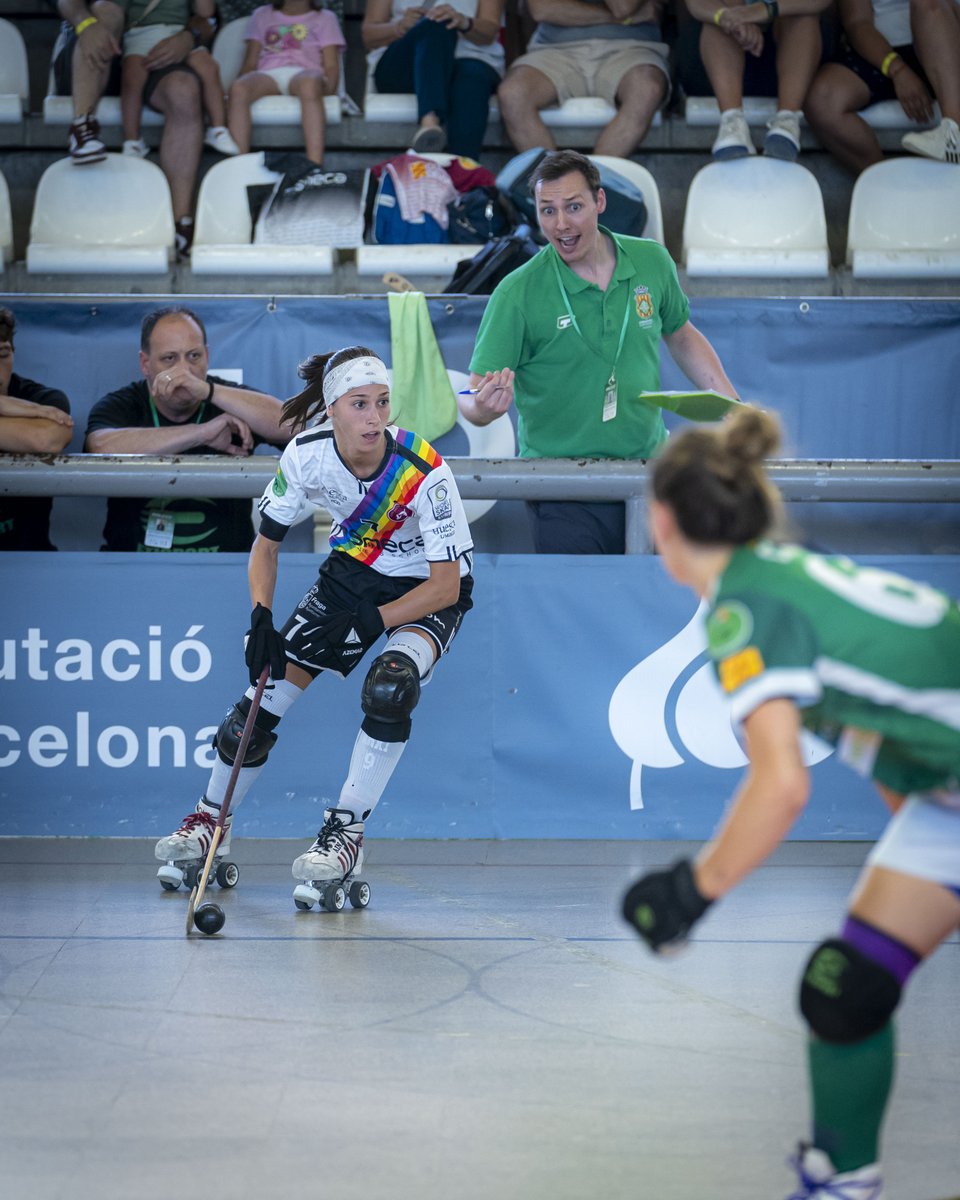 RFEPatinaje (@fedpatinaje) on Twitter photo ¡EL CERDANYOLA CH ES EL PRIMER FINALISTA DE LA COPA DE LA REINA IBERDROLA 2025! 🚀
🏑 <a href="/clubpatinfraga/">Club Patín Esneca Fraga</a> 1-3 @cerdanyola_ch
¡El anfitrión de la competición supera al equipo aragonés y se mete en la 3ª final copera de su historia! 🙌
#CopaOKIberdrola #HockeyPatines ¡EL CERDANYOLA CH ES EL PRIMER FINALISTA DE LA COPA DE LA REINA IBERDROLA 2025! 🚀
🏑 <a href="/clubpatinfraga/">Club Patín Esneca Fraga</a> 1-3 @cerdanyola_ch
¡El anfitrión de la competición supera al equipo aragonés y se mete en la 3ª final copera de su historia! 🙌
#CopaOKIberdrola #HockeyPatines