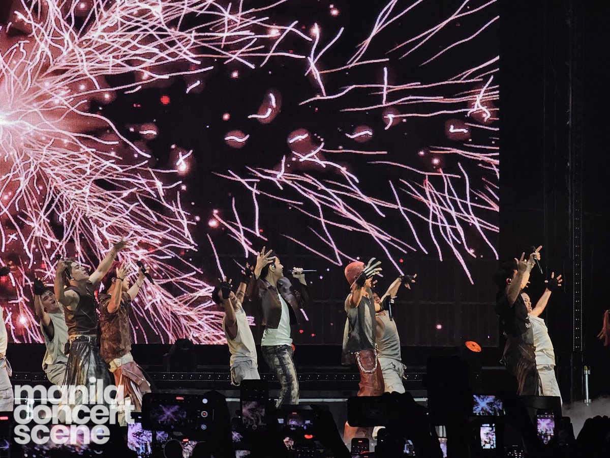 Manila Concert Scene (@manilaconcerts) on Twitter photo #OnTheScene: <a href="/SB19Official/">SB19 Official</a> opens their #BicolMusicFestival set with an electrifying performance of Dam
#BicolLoco #LovePhilippines #ThisisBicol #CityOfFunAndAdventure #ExcitingBicol #OnTheScene: <a href="/SB19Official/">SB19 Official</a> opens their #BicolMusicFestival set with an electrifying performance of Dam
#BicolLoco #LovePhilippines #ThisisBicol #CityOfFunAndAdventure #ExcitingBicol