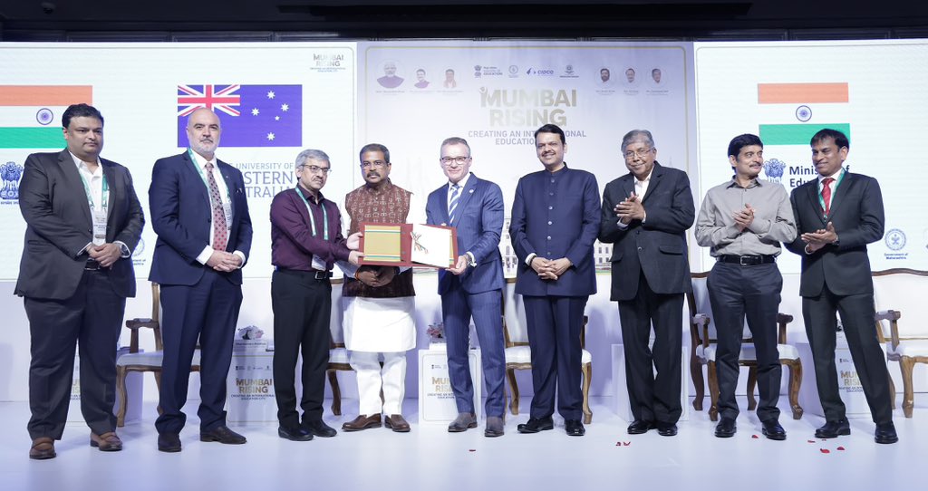 At the ‘Mumbai Rising’ event today, Hon’ble Union Minister for Education, Shri <a href="/dpradhanbjp/">Dharmendra Pradhan</a>, issued Letters of Intent (LoIs) to five globally reputed foreign universities — from the UK, USA, Australia, and Italy — to establish their campuses in Mumbai/Navi Mumbai. The event was