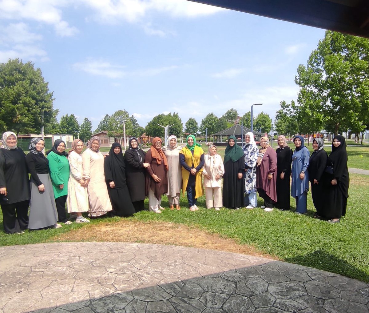 Çalışmalarımızı değerlendirmek ve önümüzdeki döneme dair planlamalarımızı yapmak üzere haftalık yönetim kurulu toplantımızı Sakarya Park’ta gerçekleştirdik.
Verimli ve istişare dolu bir toplantı oldu.