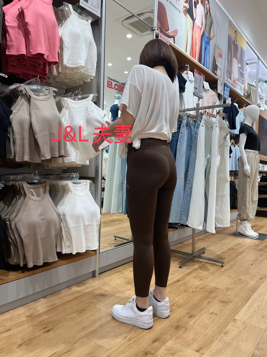 來買新衣服🥰