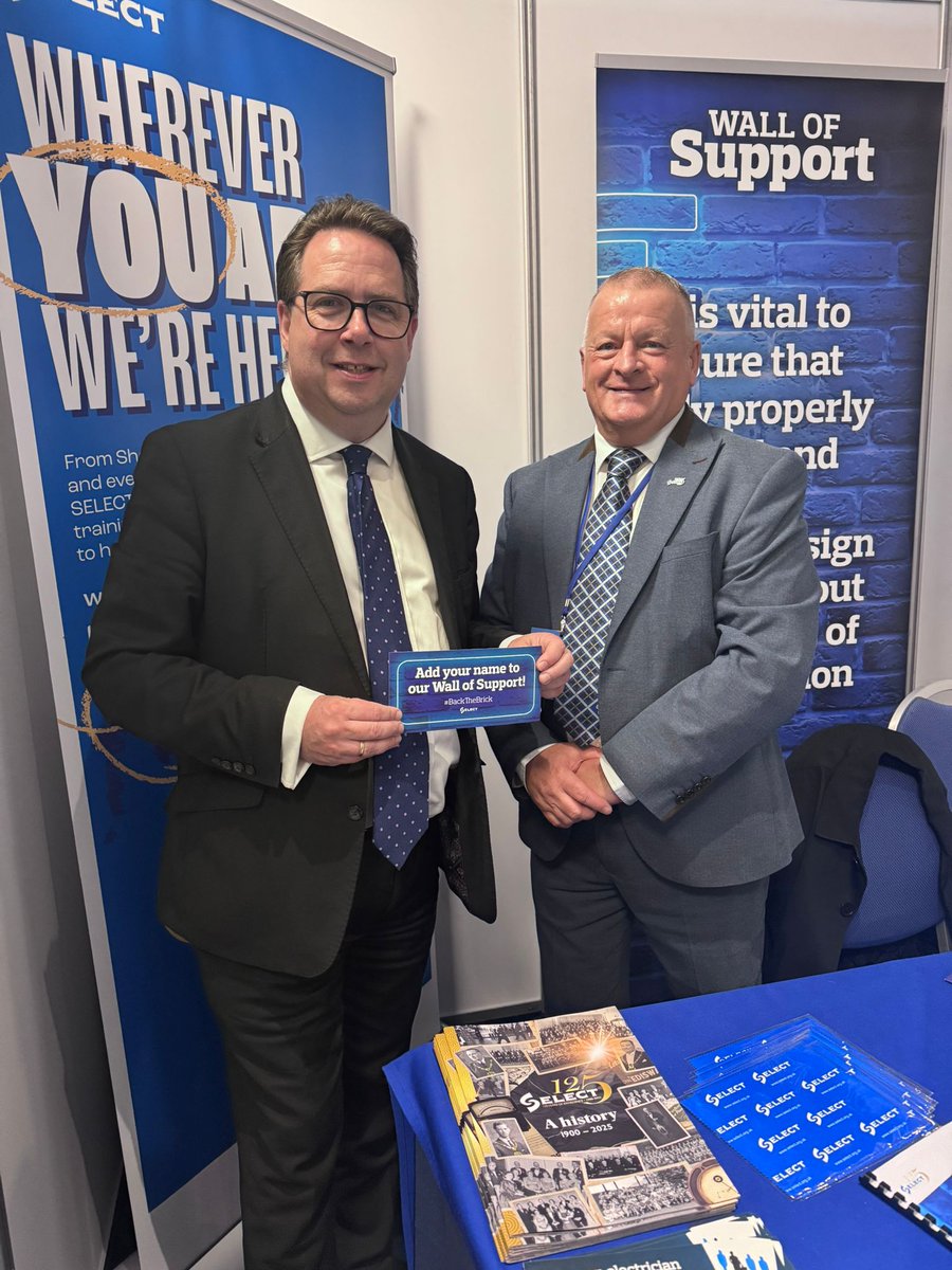 SELECT_Yvonne tweet media