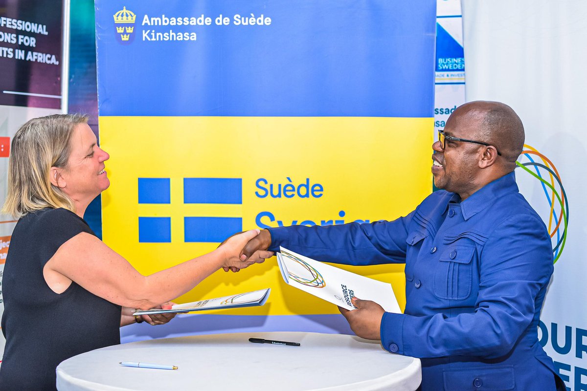 Sweden in DR Congo (@swedenindrcongo) on Twitter photo Lors de la Semaine minière de la RDC, la Suède a signé un nouvel accord avec @ResourceMatters afin de renforcer notre partenariat pour la transparence dans le secteur minier. 🇸🇪🇨🇩<a href="/drcminingweek/">@drcminingweek</a> Lors de la Semaine minière de la RDC, la Suède a signé un nouvel accord avec @ResourceMatters afin de renforcer notre partenariat pour la transparence dans le secteur minier. 🇸🇪🇨🇩<a href="/drcminingweek/">@drcminingweek</a>
