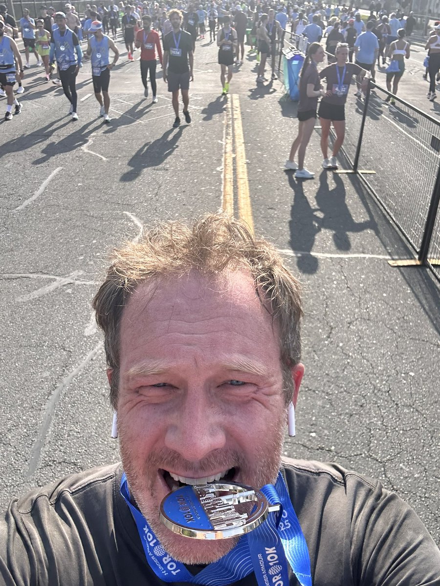 Colin Grey tweet media