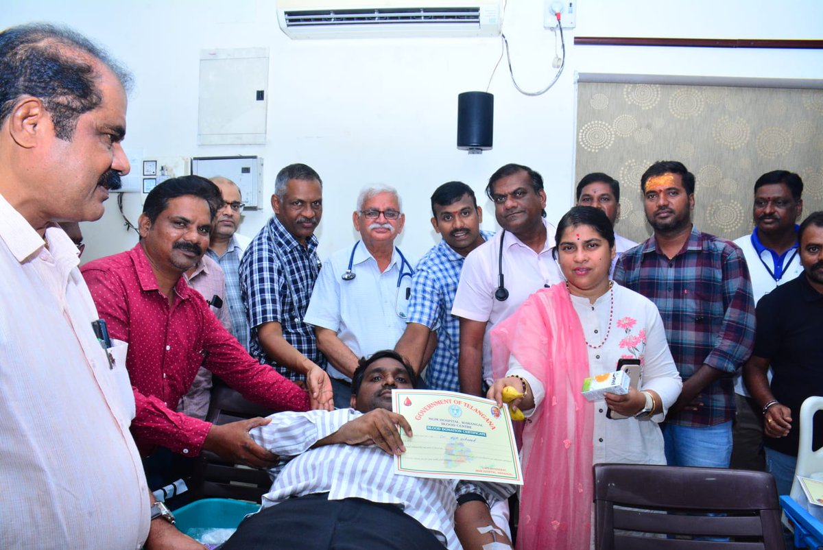 ప్రపంచ రక్తదాన దినోత్సవం సందర్భంగా ఐఎంఏ హల్ లో  ఏర్పాటుచేసిన రక్తదాన  శిబిరాన్ని ప్రారంభించడమైనది.