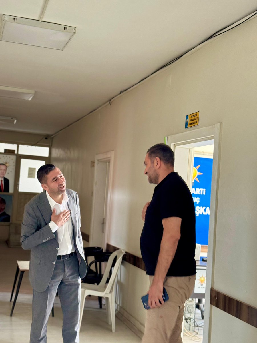 İbrahim Uçar (@ibrahimucar89) on Twitter photo 2015 yılında Ak Parti Şanlıurfa milletvekili adayımız olan Abdullah Yeşil, Kıymetli ağabeyim Selami Günbay halkın evinde Ak Parti Suruç İlçe binamızda bizleri ziyaret ettiler. Ziyaretleri için kıymetli dostlarıma teşekkür ederim.<a href="/RTErdogan/">Recep Tayyip Erdoğan</a> <a href="/abuyukgumus/">Ahmet Büyükgümüş</a> <a href="/bybekirbozdag/">Bekir Bozdağ</a> 2015 yılında Ak Parti Şanlıurfa milletvekili adayımız olan Abdullah Yeşil, Kıymetli ağabeyim Selami Günbay halkın evinde Ak Parti Suruç İlçe binamızda bizleri ziyaret ettiler. Ziyaretleri için kıymetli dostlarıma teşekkür ederim.<a href="/RTErdogan/">Recep Tayyip Erdoğan</a> <a href="/abuyukgumus/">Ahmet Büyükgümüş</a> <a href="/bybekirbozdag/">Bekir Bozdağ</a>