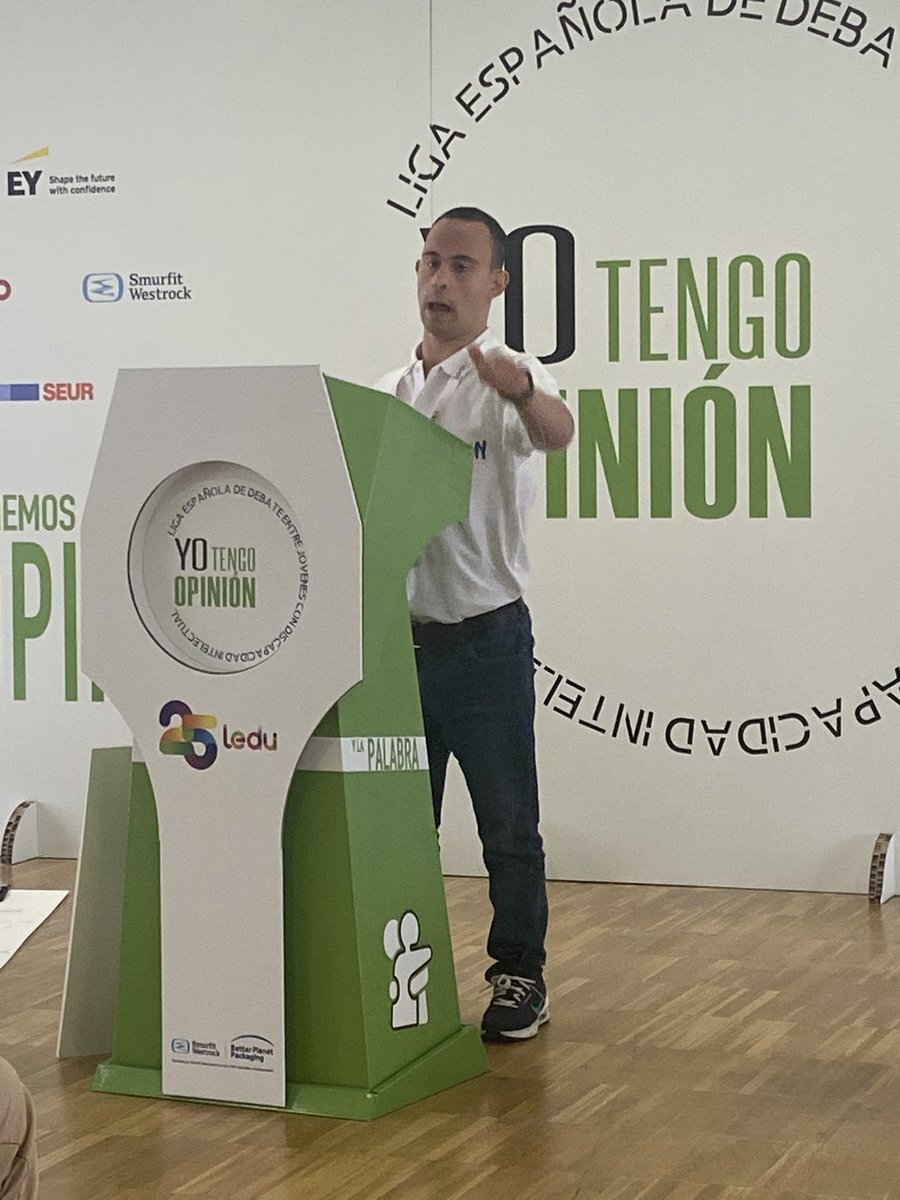 Comienza nuestro primer debate YO TENGO #ledu