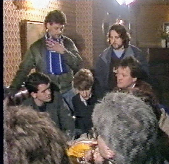 (On the left) <a href="/JoeHylton1/">Joe Hylton🏴󠁧󠁢󠁥󠁮󠁧󠁿</a> (and right) Dave Thomas (<a href="/akutrs/">Dave Thomas</a>) still two of the most recognisable faces around Loftus Road on a matchday.

Newer fans may not realise it, but both played a massive role in stopping the proposed merger with Fulham back in 1987. 🙏🙏

#QPR 🔵⚪