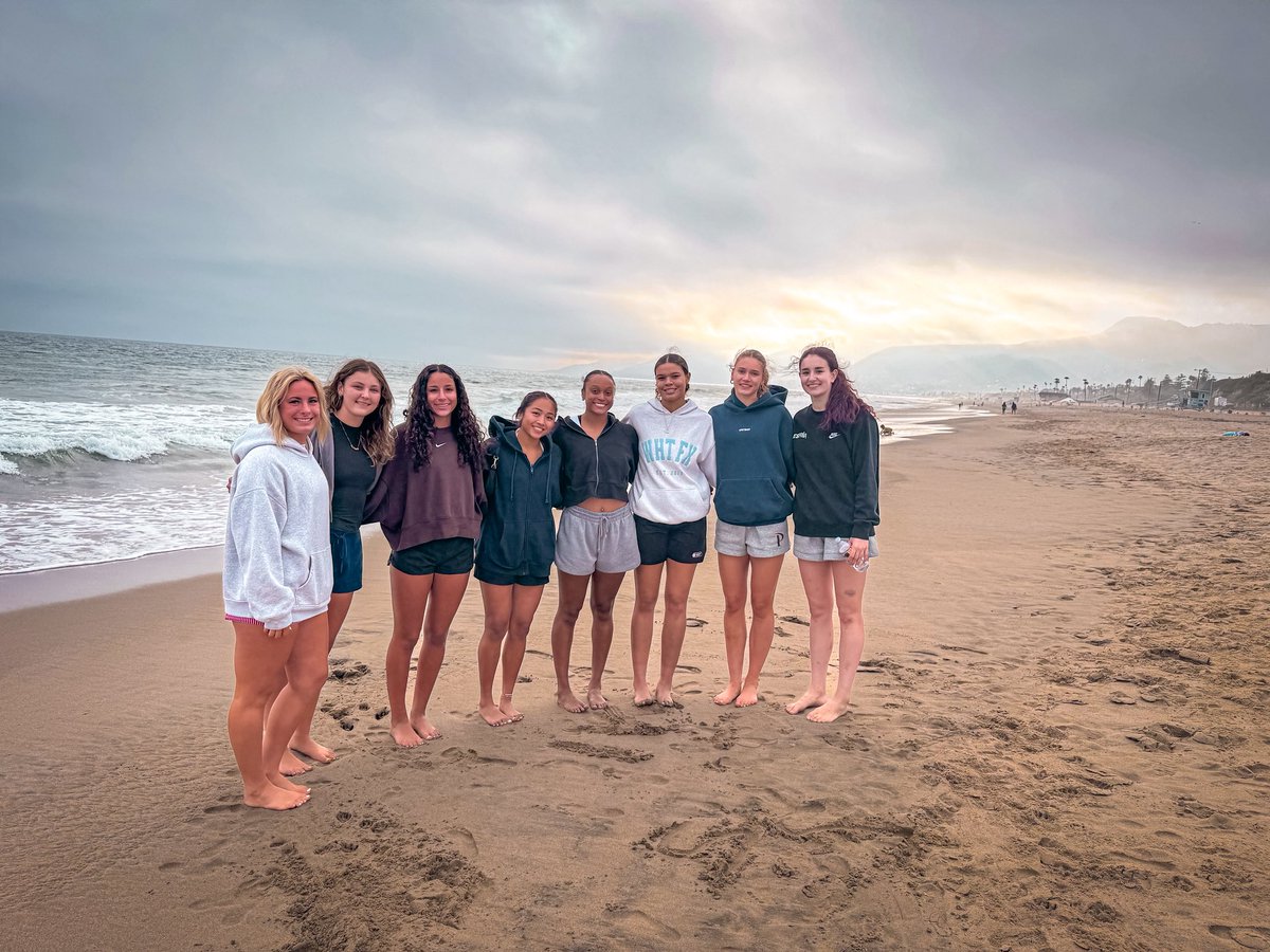 Friday Beach Moments in Malibu 🩵🌊🧡