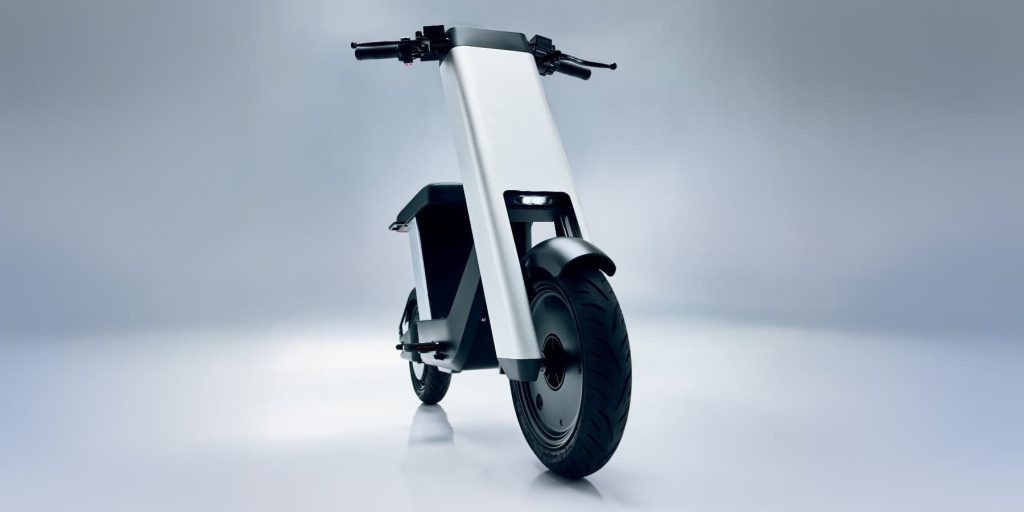 IqFine's tweet image. Meet Olto: The electric moped that rides like an e-bike but feels like a mini EV 🚲⚡
✅No license &amp;amp; insurance.
✅40-mile range.
✅GPS. NFC unlock, storage &amp;amp; suspension.
$3,495 gets you a futuristic city bike ride.
#Olto #InfiniteMachine #ElectricBike #EVnews #Micromobility