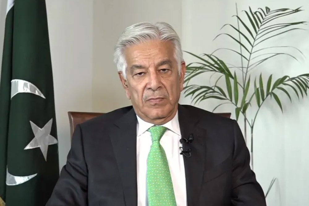 OGAA_NSHO's tweet photo. Hadal Muhiim ah 🇵🇰 wasiirka difaaca Pakistan
" ▪️Caalamka islaamka haduuna midoobin dowlad walba waa in ay sugtaa maalinkeeda , shalay falastiin , yaman maantana iiraan , hadaanan midoobin dowlad walba meesheeda ayaa lagu cuni , Pakistaan waxay garab taagantahay maanta iiraan , wax walbana waan ku taageeraynaa "