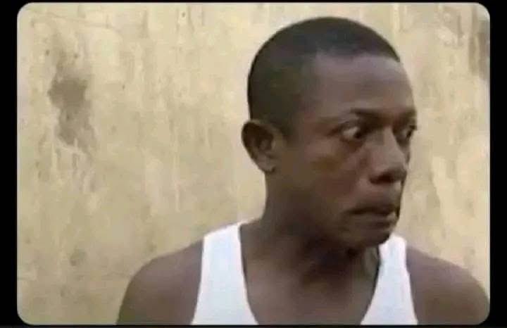 Quinigel's tweet image. Me as the flight instructor who graduated both pilot and co-pilot from the Aviation Academy, having collected tips.