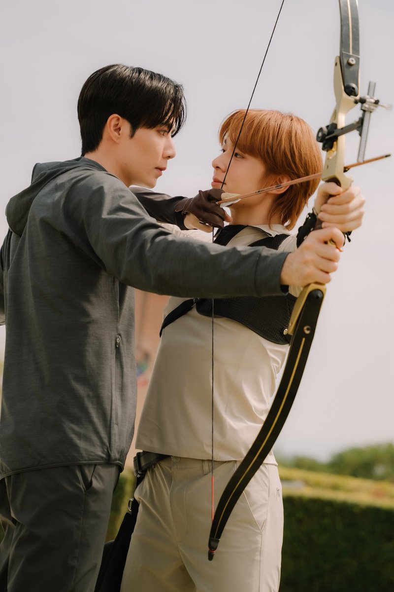 แมวดุ
แมวดีใจ 
แมวน่ารัก
แมวล็อคเป้า

#ข้ามฟ้าเคียงเธอSeries 
#TheNextPrince