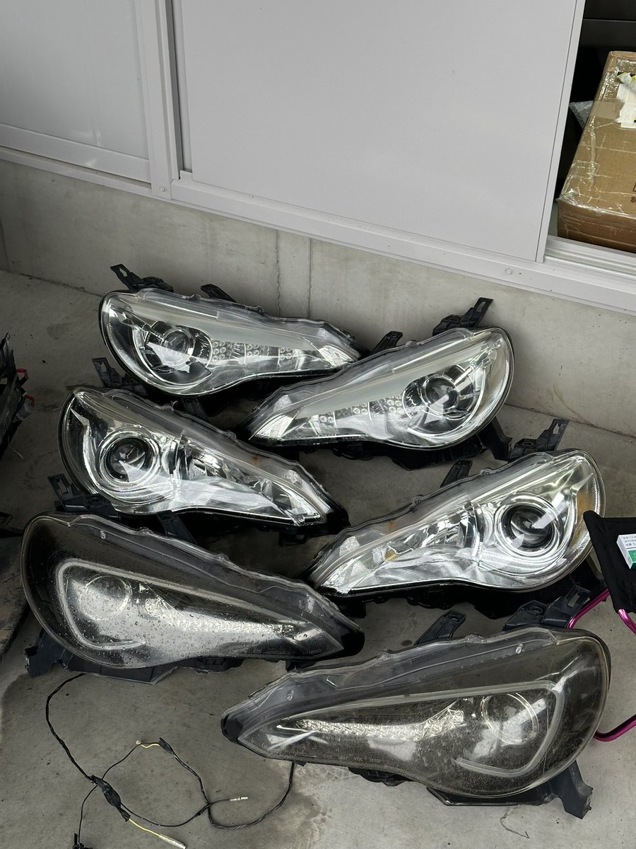 カッコよすぎる🫶

あとは足りないパーツ買ってちゃんと付ければ◎

左暗いのはなんとかしたい