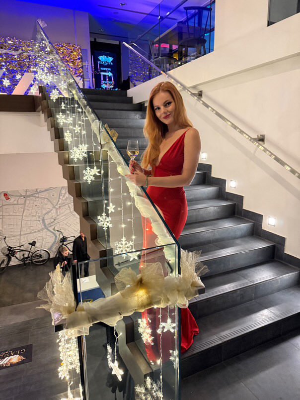 whos tryna make my bed shake all night?