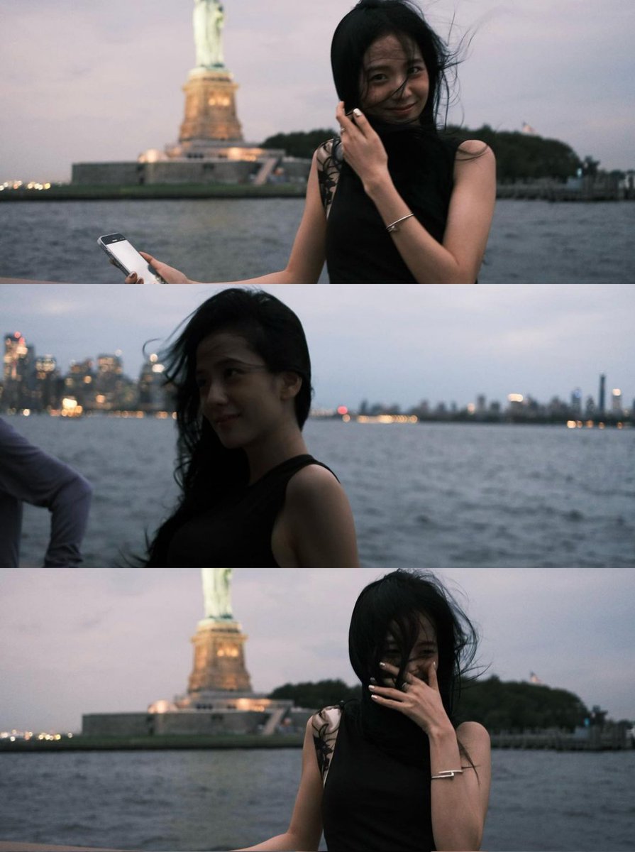 these new york pics of jisoo still gives me the feels to this day...