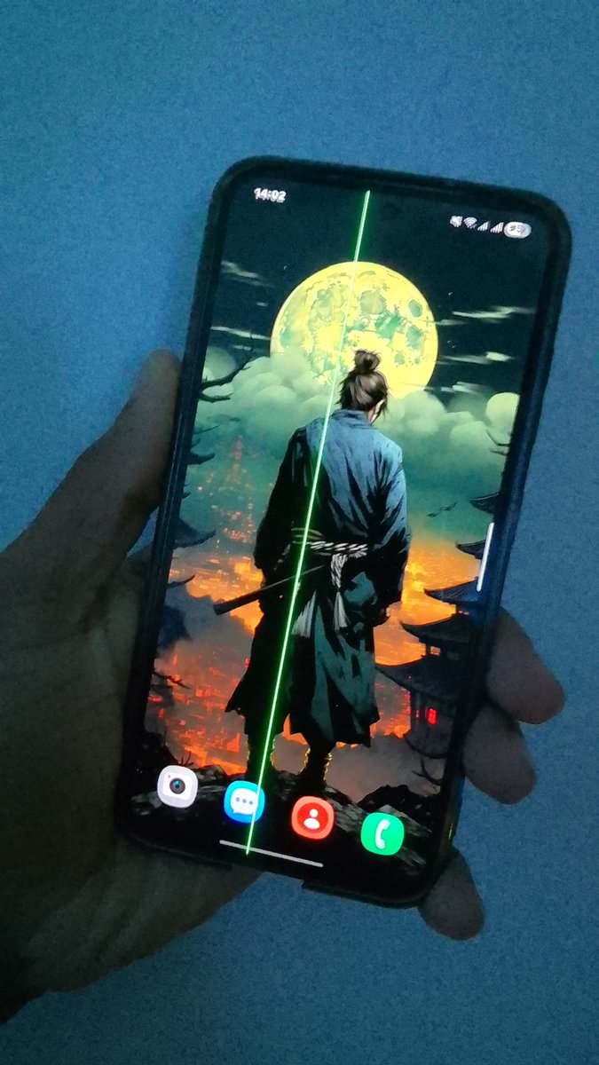 rhul_er's tweet image. After the latest software update on my Samsung S23, a green line appeared on the screen. It wasn’t there before. I reached out to the service centre &amp;amp; toll-free no: but got no proper response. Please treat this as urgent and provide a solution.
#pinklineissue #s23issue
#Samsung