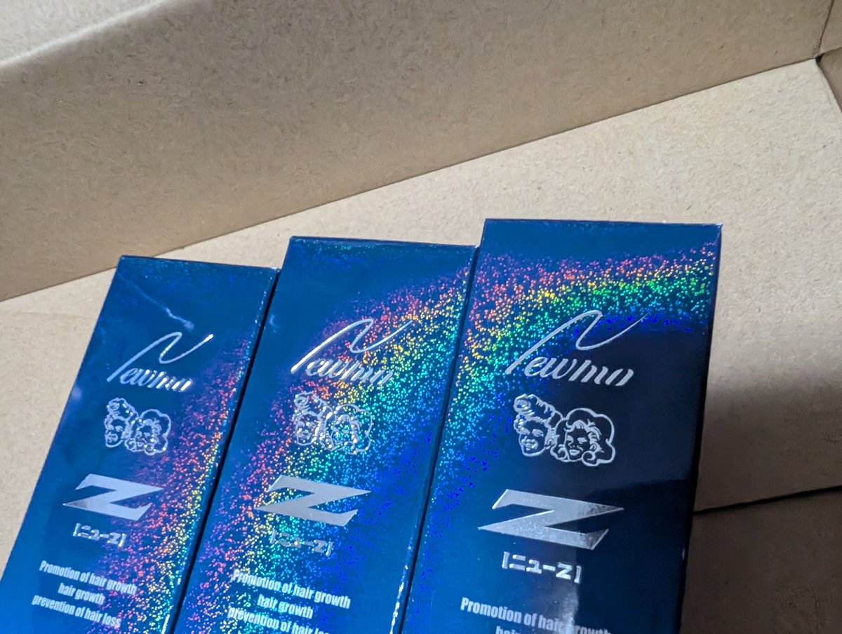 0sin_'s tweet image. ニューz　定期購入あまり分
60ml  ✕3本　8Kで
お譲りします！

その他できる限り対応します
#育毛剤