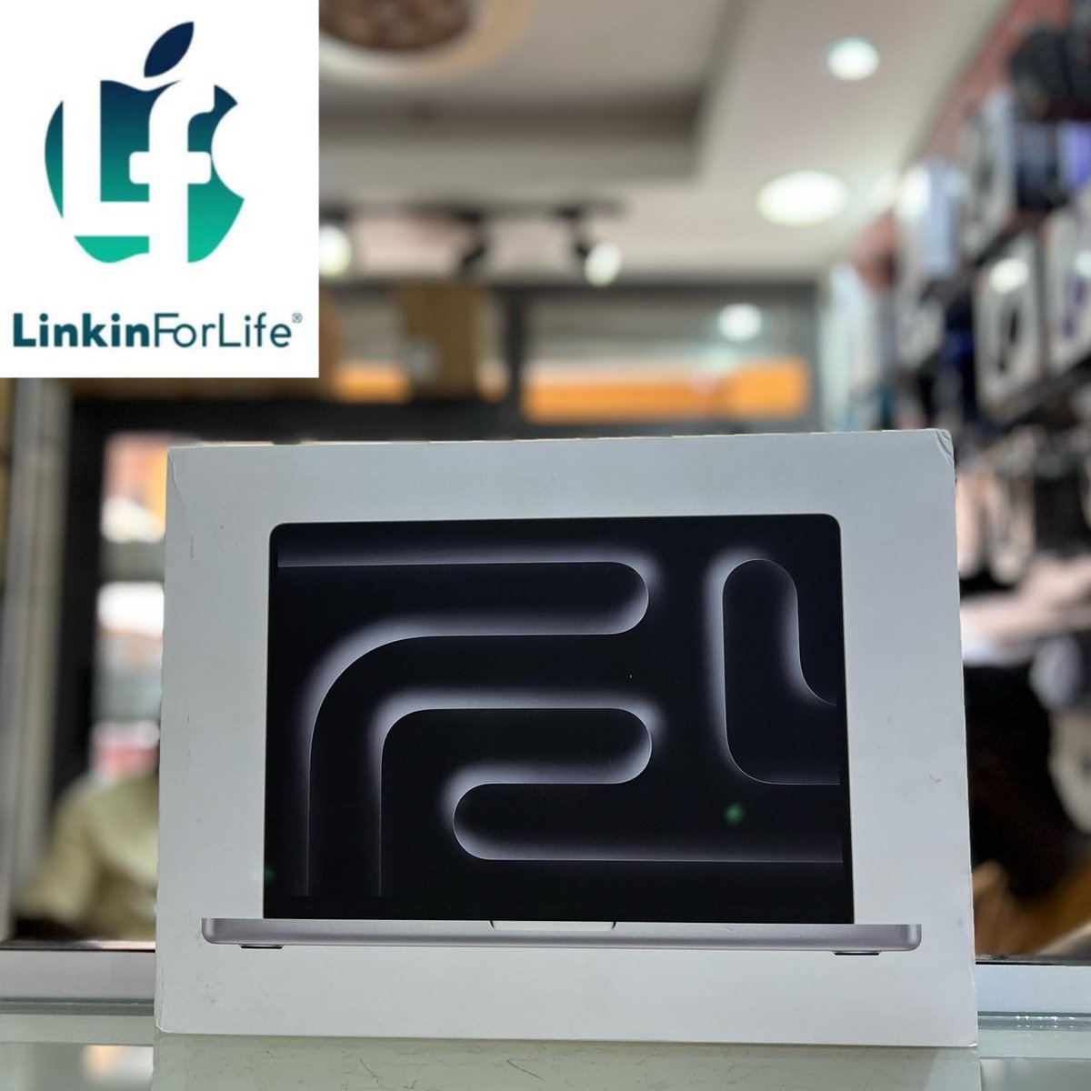 WE ARE OPEN
Buy your:

•iPhones
•MacBooks 
•Samsung Galaxy
•AirPods
•MTN TurboNet 
•Hp Laptops
•iPhone chargers
•iPhone cases
•Blender
•Fridge
• Kettle
•Diffuser
•Educational Tablets …etc

Send us a DM 

We do Swap and nationwide delivery 🚚 
#Linkinforlife