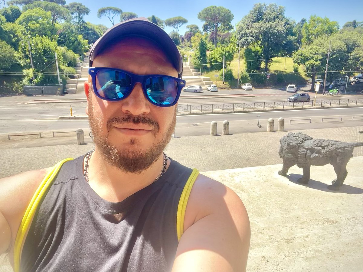 AGarfy's tweet photo. Villa borghese - Roma è la città degli echi, la città delle illusioni, e la città del desiderio🤩✌️✨ https://t.co/p9Dky8Q4PO