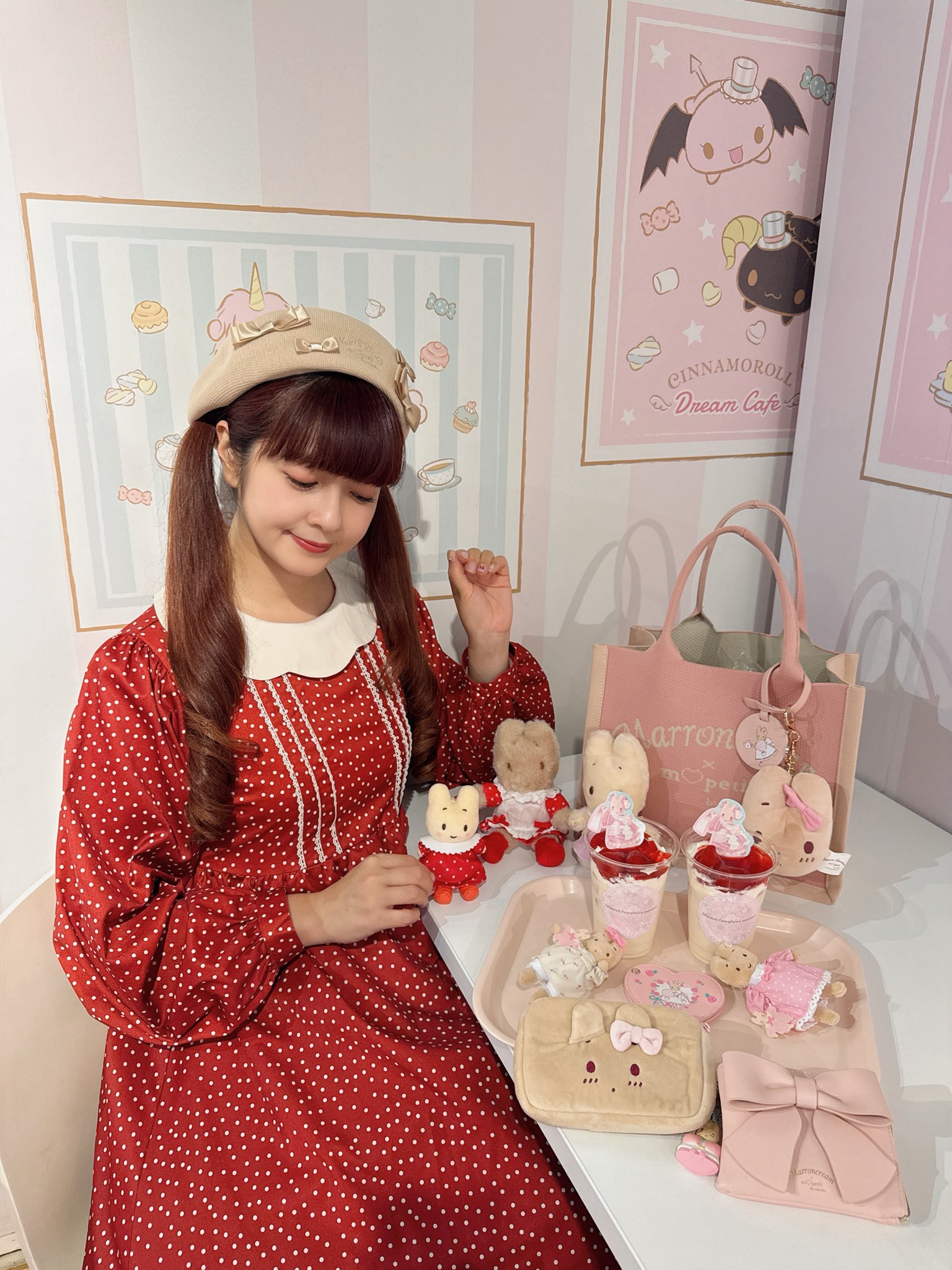 アン　ピンクハウス　クリームソーダ　ミディ　アカ 青木美沙子×Melody BasKet「Antique bouquetシリーズ」他、受注