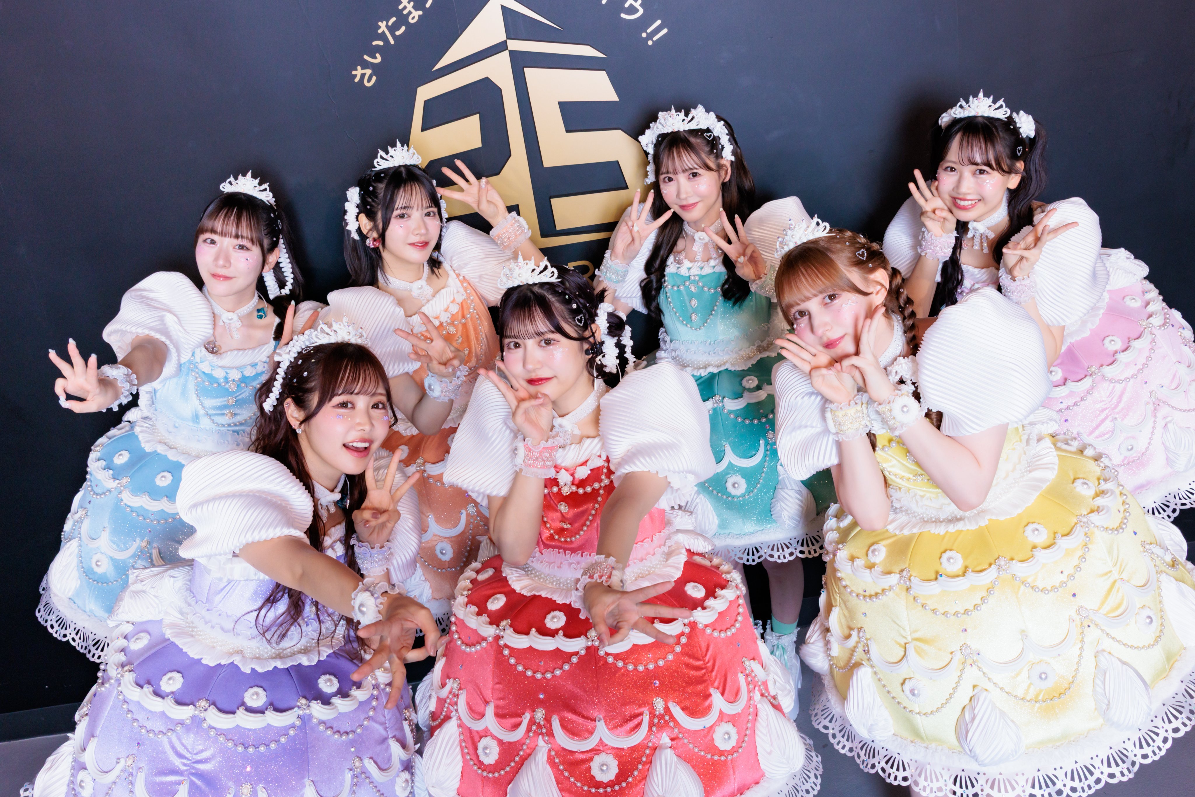 X-এ FRUITS ZIPPER【Official】: 