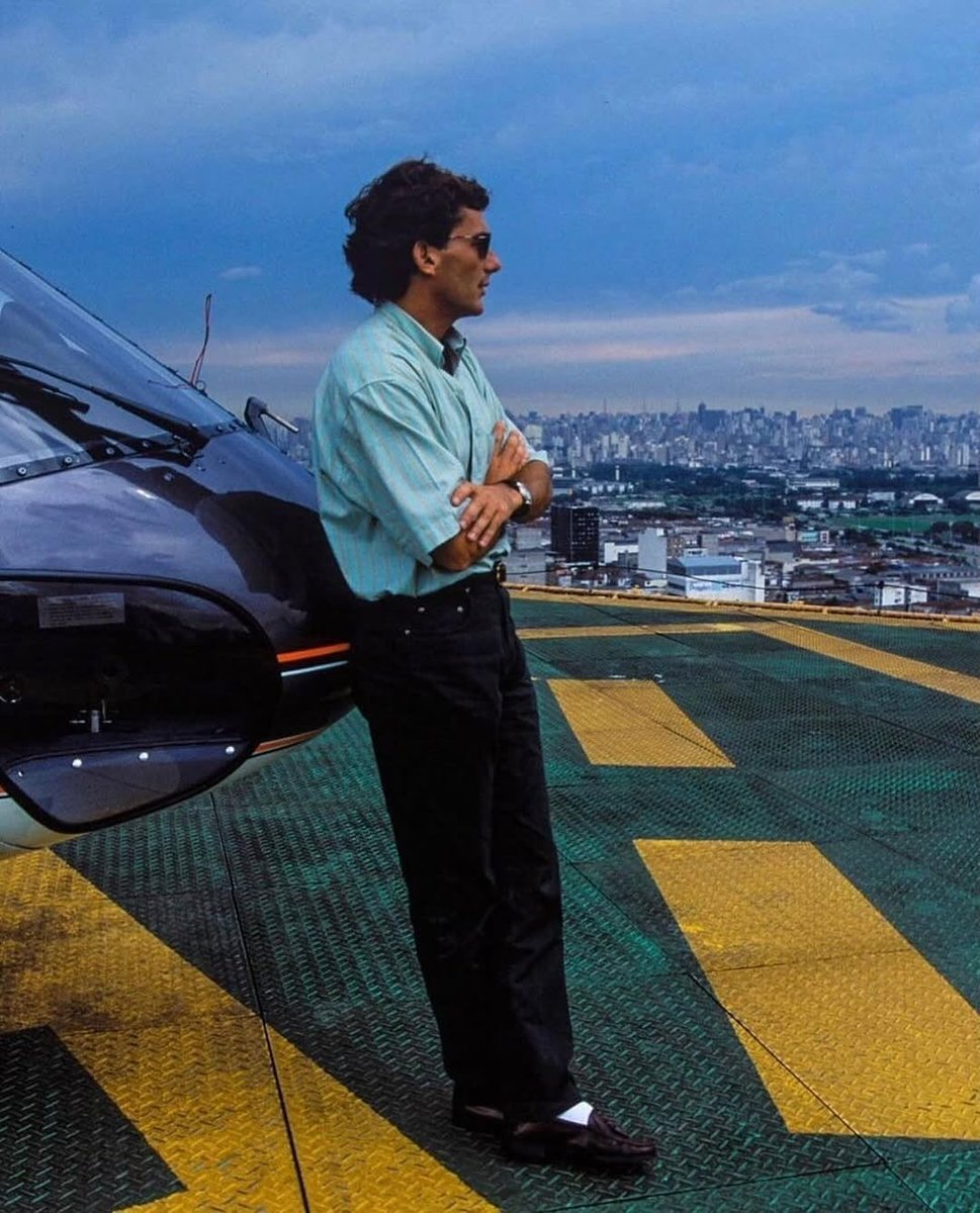 HardestFitPics's tweet photo. Some fits from Ayrton Senna https://t.co/b0Lt12rnFG